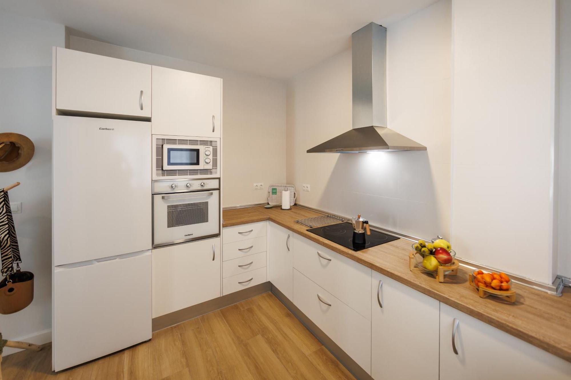 Apartamentos Luxury Suites Syrah 阿尔蒙德拉立窑 外观 照片